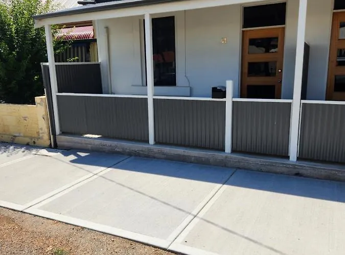 City Villa 41 Blende St Broken Hill Nsw 2880